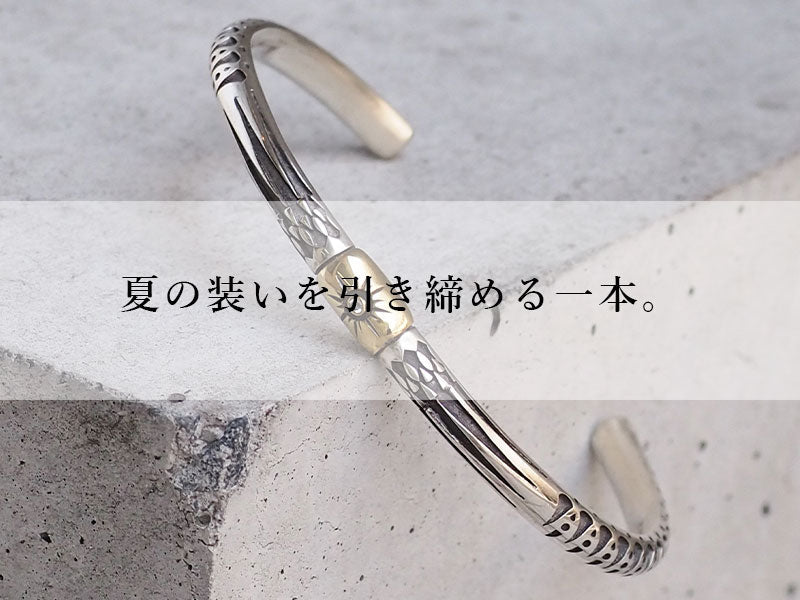 夏の装いを引き締める一本。 – GARROT STORE
