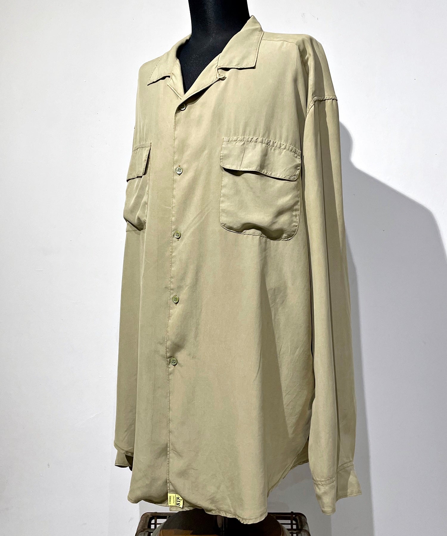 US SAKS FIFTH AVENUE SILK SHIRT VINTAGE US サックスフィフスアベニュー シルクシャツ ヴィンテージ –  GARROT STORE