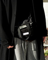 再入荷 Back in the Pouch