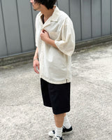 UNEVEN OPEN COLLAR S/S SHIRT