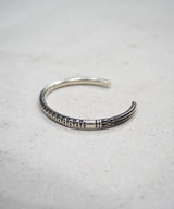 ARROWHEAD BANGLE