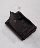 Dual Saddle Pull Up Compact Wallet