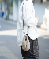 KINCHAKU LEATHER SAND SUEDE