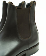 CHELSEA BOOTS