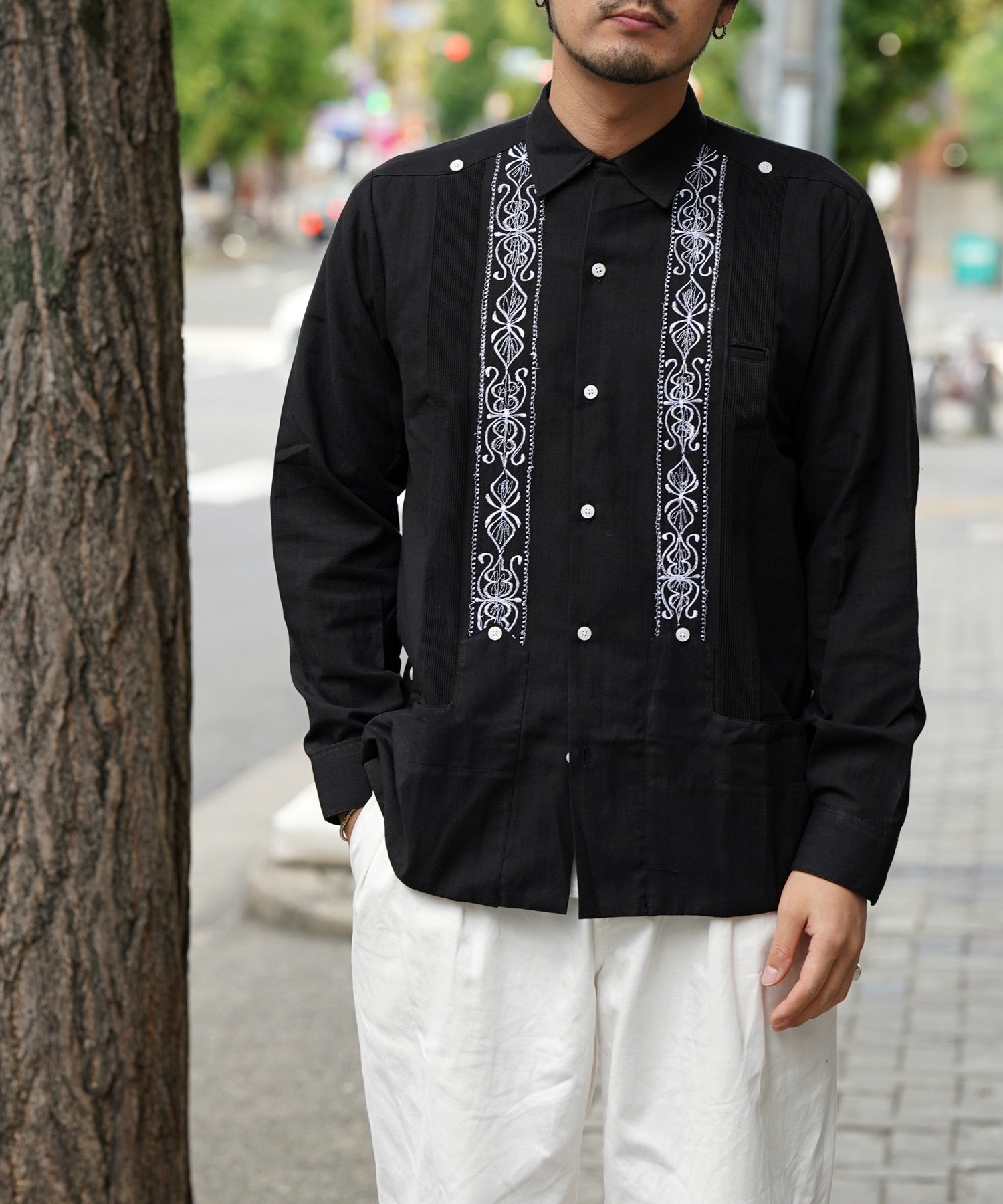 L/S GUAYABERA 