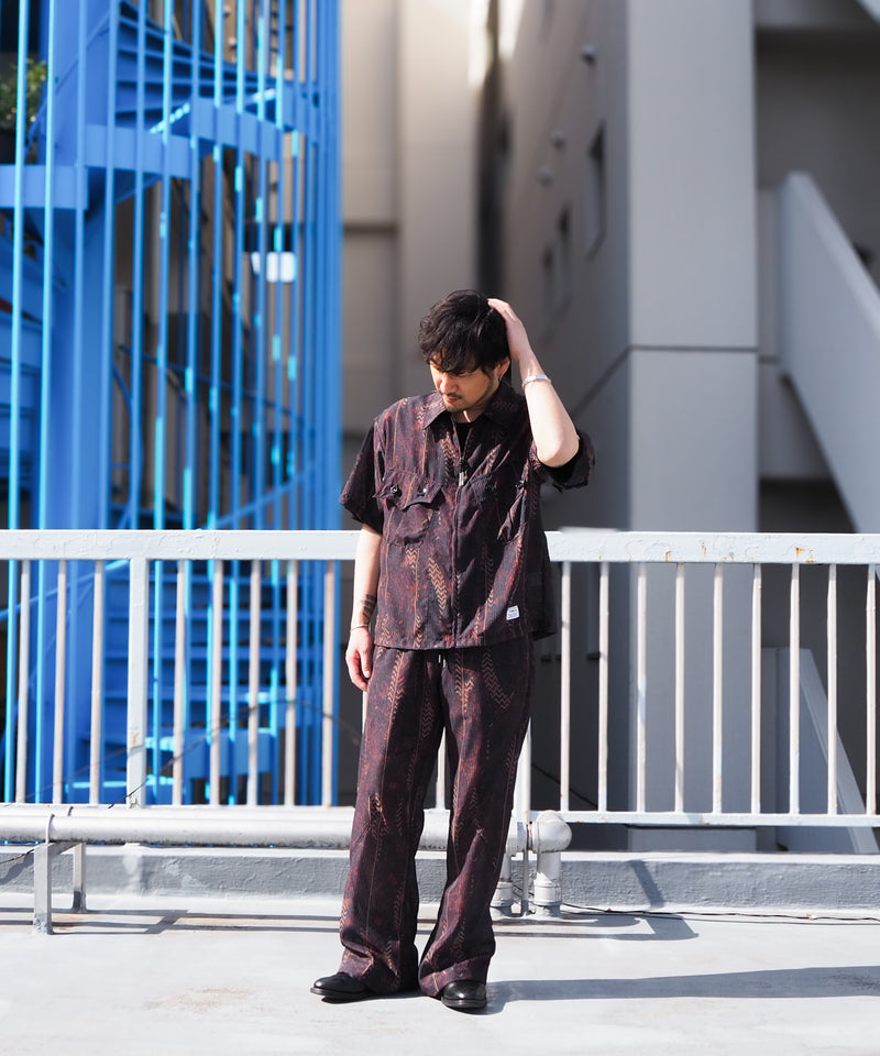 NO A/C Zip Shirt