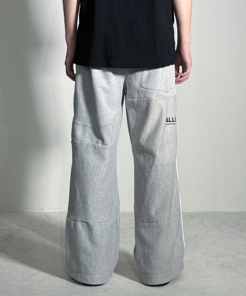 STRAIGHT SWEAT PANTS