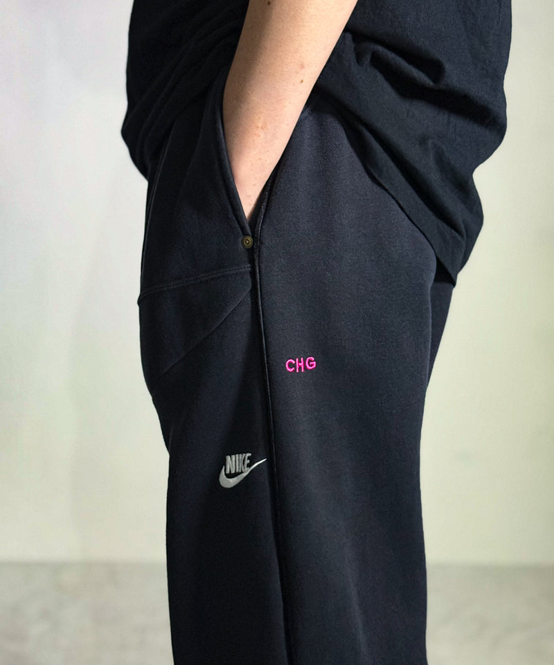 STRAIGHT SWEAT PANTS