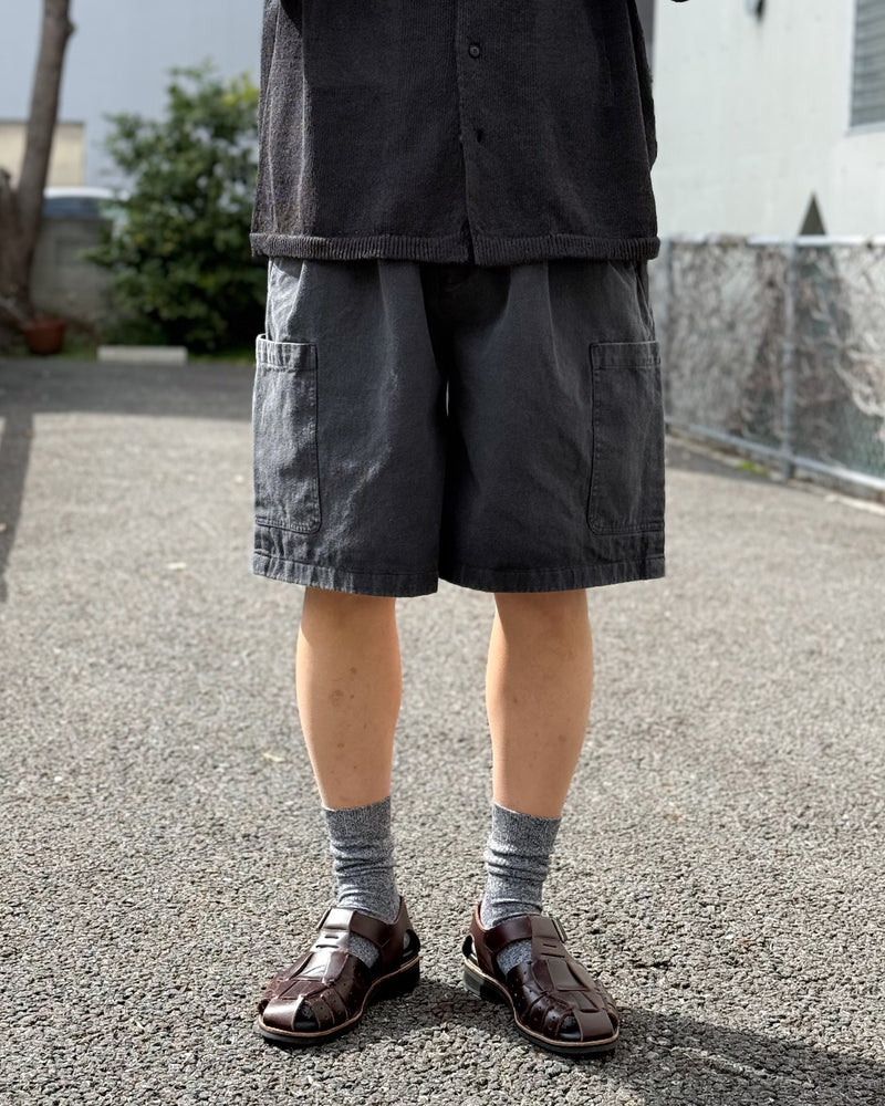 alvana / BLACK TWILL CARGO SHORTS(LIGHT WEIGHT MOLESKIN