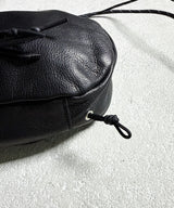 KINCHAKU LEATHER BLACK SMOOTH