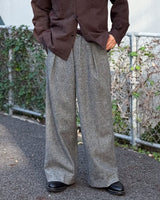 FLATTER TROUSERS