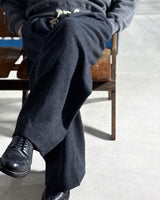 FLATTER TROUSERS