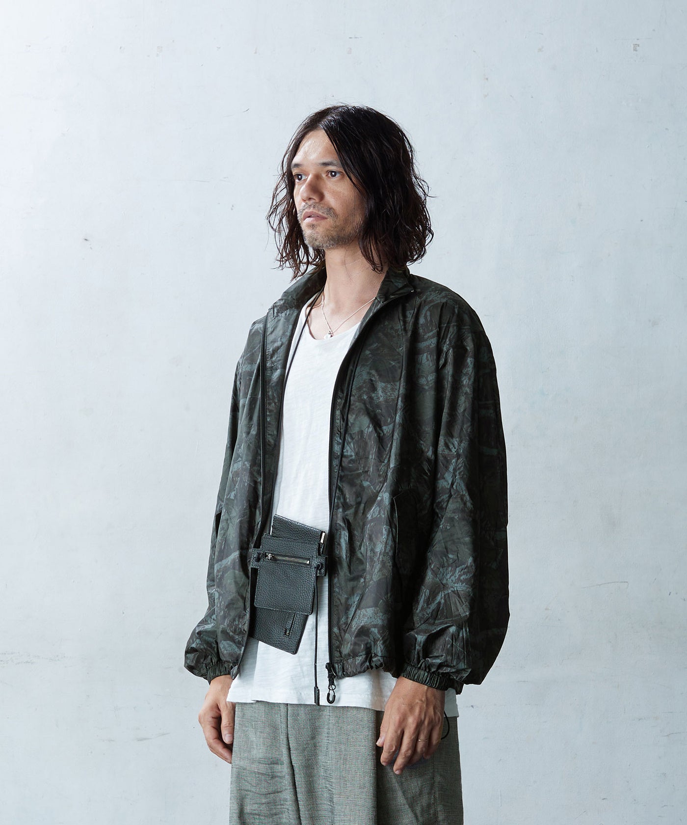 全国送料無料・イイ店 エゴトリッピング TRIPPING EGO / camo BLOUSON ZIP PRESENCE ジャケット・アウター
