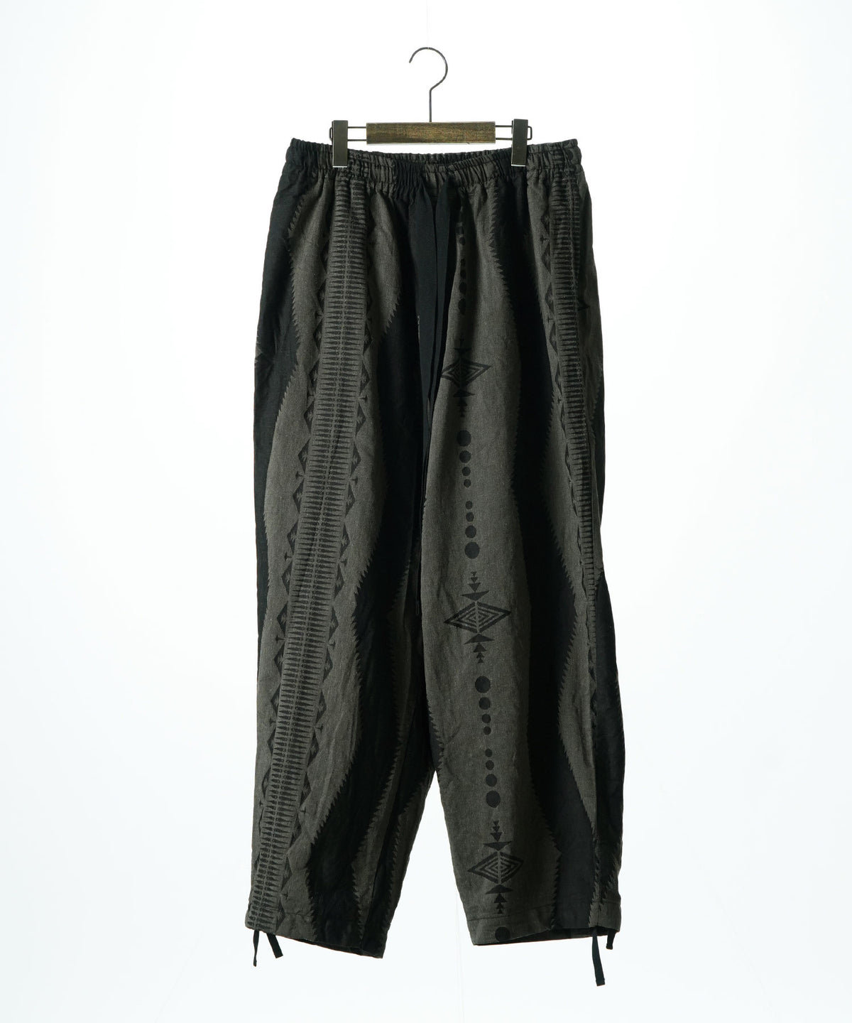 【超美品】エゴトリッピングEGO TRIPPING コートブラック46 P1240016_1400x.jpg?v=1605170694