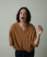 KITE V-NECK