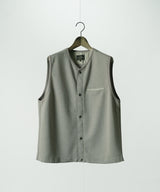 BOUCLE-VEST