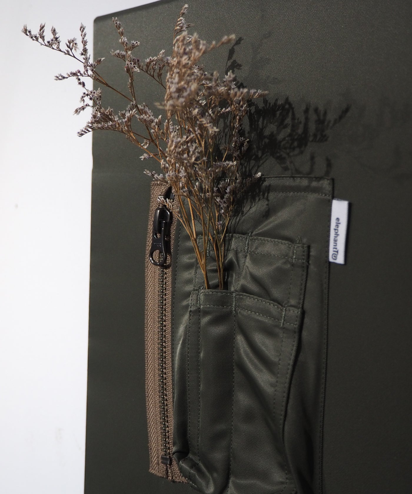 elephant TRIBAL fabrics / One-Flower Canvas エレファントトライバル