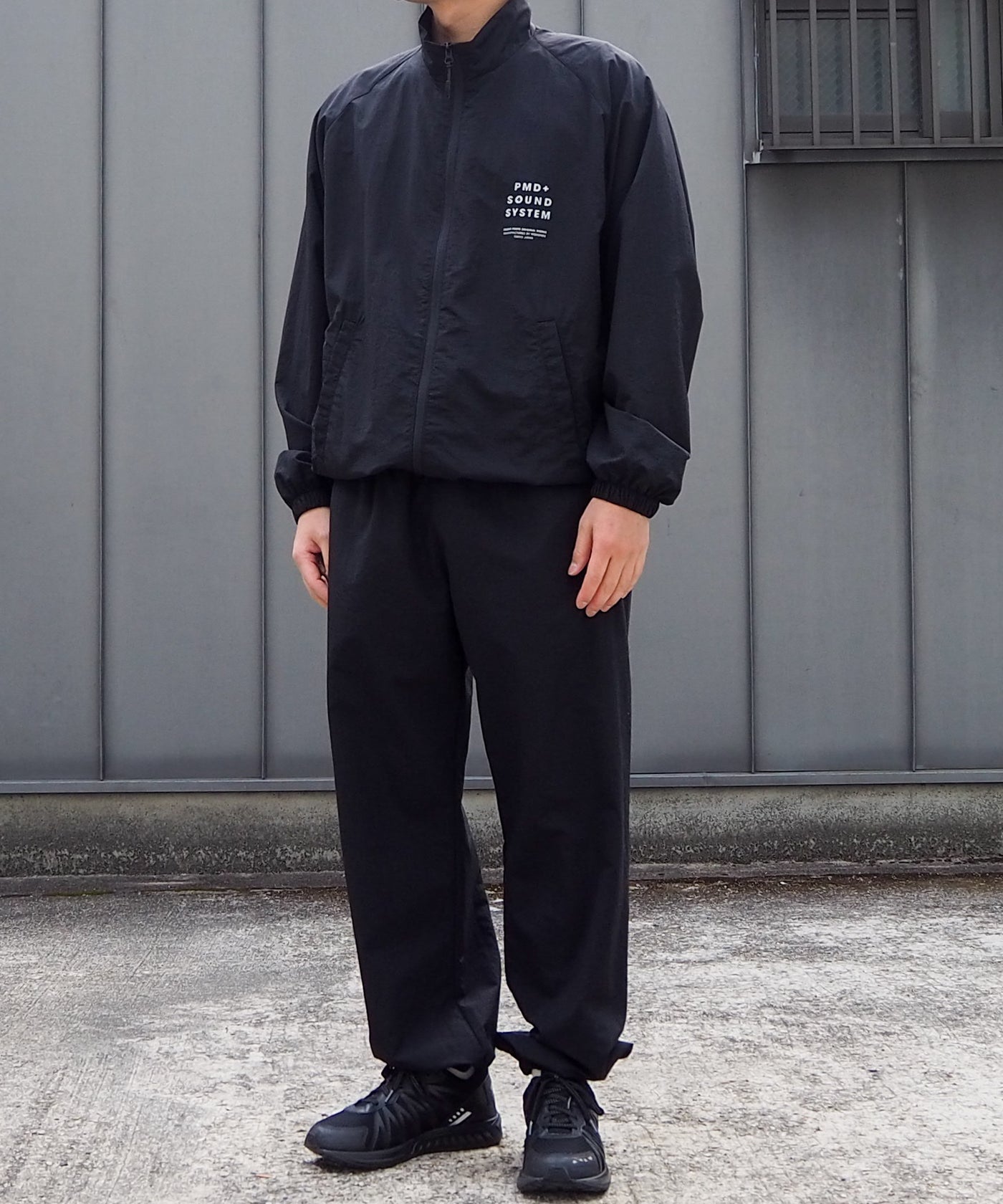 POET MEETS DUBWISE ウィンドブレーカー　XL POET MEETS DUBWISE / PMD+SOUND SYSTEM WINDBREAKER ポエトミー