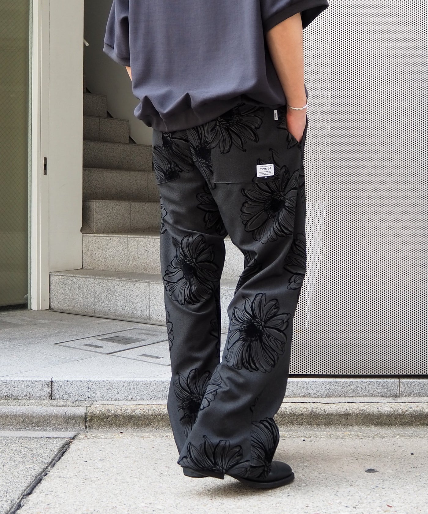 ELEPHANT TRIBAL FABRICS フェイクレザーカーゴパンツ　黒 ラグスタイル LUXSTYLE PUレザーカーゴパンツ/カーゴパンツ