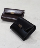 Dual Saddle Pull Up Compact Wallet