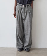 FLATTER TROUSERS