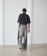 FLATTER TROUSERS