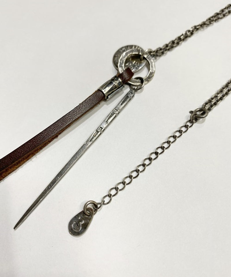 SHIELD SPEAR NECKLACE