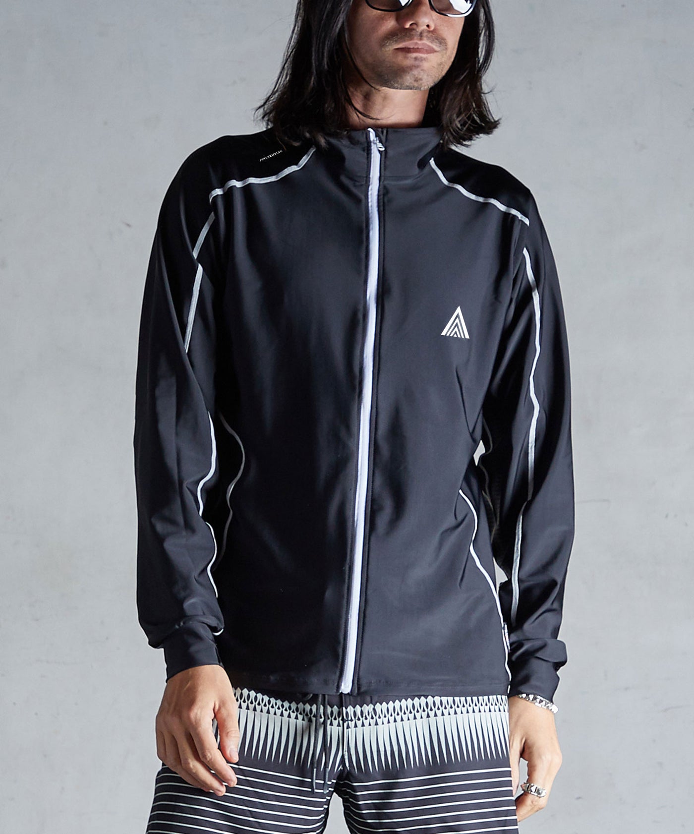 EGO TRIPPING エゴトリッピング / ARROWHEAD RASHGUARD アロー