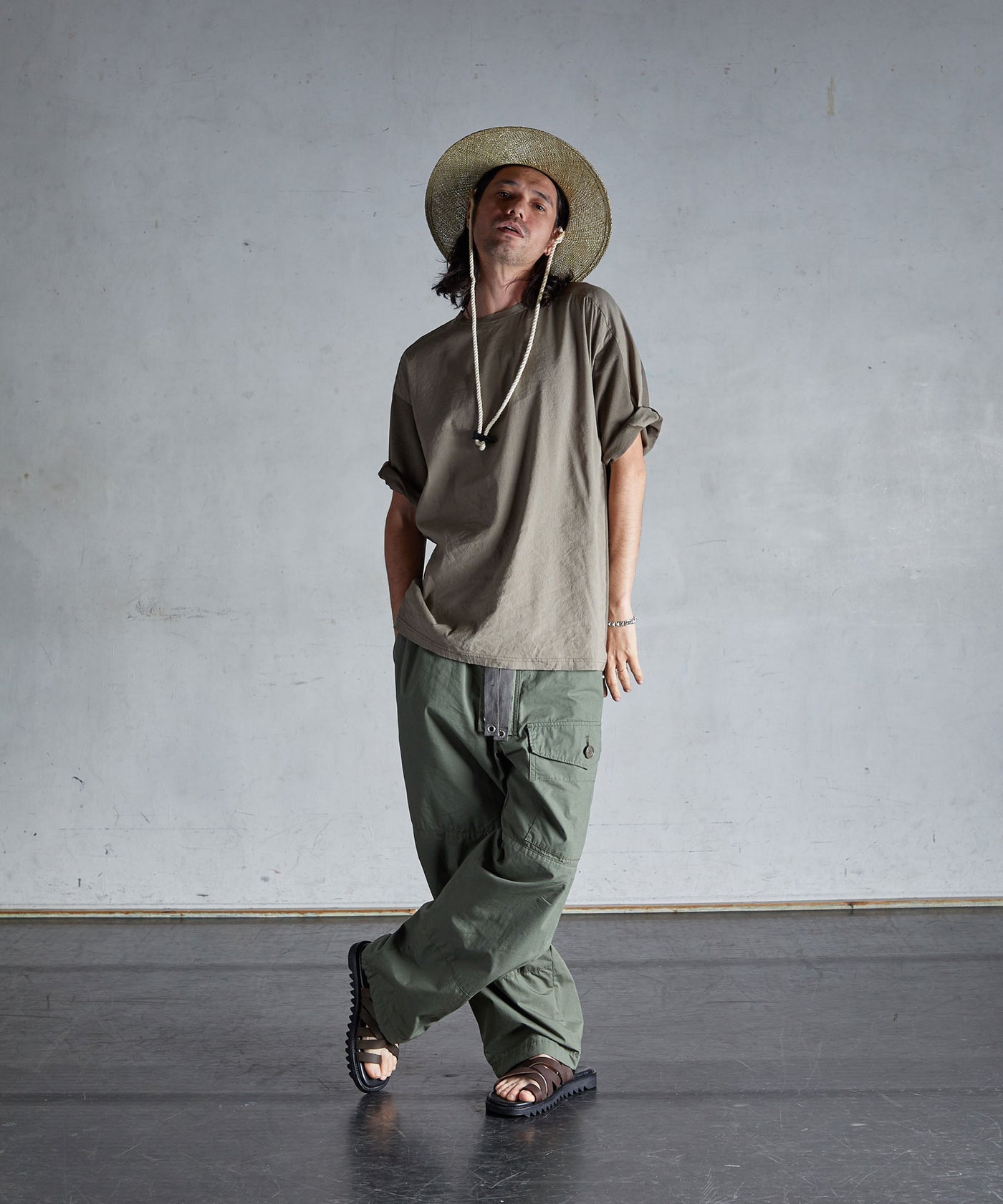 Ego Tripping エゴトリッピング バングル シルバー 新品同様 EGO TRIPPING エゴトリッピング / SWITCH TEE スウィッチTEE